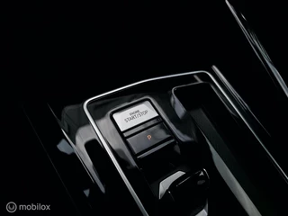 Volkswagen Golf 1.5 eTSI R-Line / Sfeer / Carplay / Camera / 22