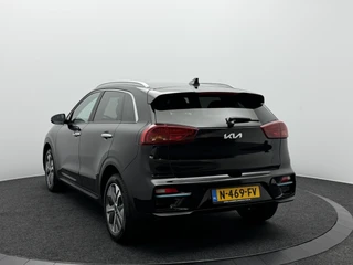 Kia e-Niro Edition 64 kWh SOH 96,8% | Trekhaak | Camera | Stoel/Stuurverwarming | Carplay&Android | Adaptieve Cruise / 9