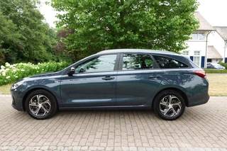 Hyundai i30 Wagon 1.0 T-GDi MHEV Comfort  | Camera | Keyless | DAB | / 12