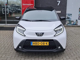 Toyota Aygo X PULSE 5-DEURS CAMERA CLIMA 17"LMV PRIVACY-GLASS LED DAB+ NL-AUTO / 2