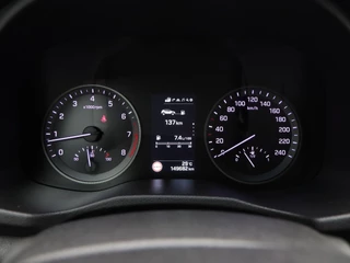 Hyundai Tucson 1.6 GDi 132Pk Comfort | Stoelverwarming | Trekhaak | Camera | Cruise Control | CarPlay | Climatronic | 17 Inch / 21