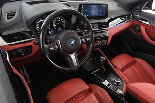 BMW X2 xDrive25e High Executive M Sport Panoramadak Keyless Rood Leder / 6