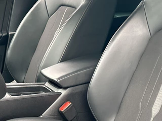 CUPRA Leon 1.4 e-Hybrid VZ Business PHEV | Stoel/Stuur Verwarming Carplay Keyless Camera / 28