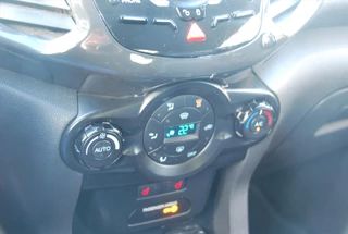 Ford EcoSport 1.0 EcoBoost 125pk Titanium / 14