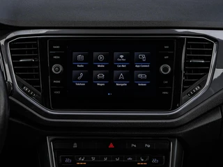 Volkswagen T-Roc 1.5 TSI 150 PK DSG Style IQ.DRIVE | Trekhaak | Virtual Cockpit | LED | ACC | Camera | Dodehoekdetectie | Stoel-/Stuurverwarming | Navigatie | Apple CarPlay/Android Auto | 18" / 23