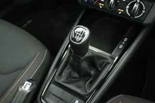 Škoda Scala 1.0 TSI 110pk H6 Sport Business / 30