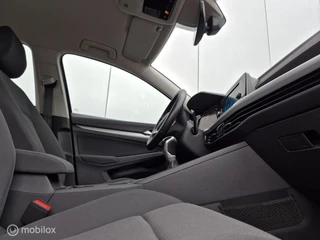 VOLKSWAGEN VARIANT 1.0 TSI/LED/CARPLAY/ADAPTIVE CRUISE/CLIMATE/KEYLESS / 17