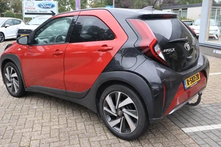 TOYOTA AYGO X ENVY 5-DRS AUTOMAAT TREKHAAK CLIMA AD-CRUISE NAVI JBL-AUDIO APPLE/ANDROID CAMERA / 4