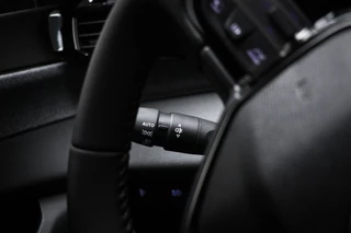Peugeot e-408 Allure 58 kWh | NIEUW | COMFORT / CONNECT / 360 VISION & DRIVE ASSIST- PACK | STUURVERWARMING | DAB | APPLE | CAMERA / 37