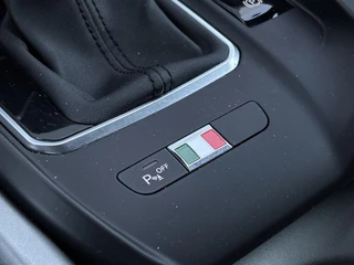 Alfa Romeo Tonale 1.5T Hybrid Edizione Speciale / 35