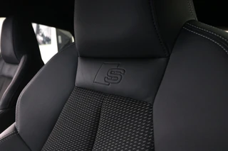 Audi A3 Sportback 40 TFSI e S edition / 28