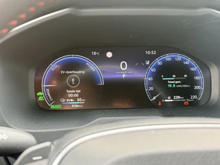 Suzuki Across 2.5 Plug-in Hybrid Style  | LED | Leder | Adaptive Cruise | Apple/Android | Stuurverwarming | Voor en achterbank verwarming | Camera / 75