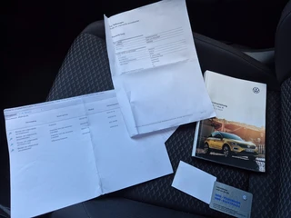 Volkswagen T-Roc 1.5 TSI Sport Business R Automaat, Stoelverwarming, Carplay, ALL IN Prijs!! / 29