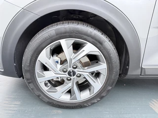 Kia Stonic 1.0 T-GDi MHEV GT-Line  Stoel/-Stuurwielverwarming - Achteruitrijcamera - Climate Control - Navigatie - Apple Carplay / Android Auto - Fabrieksgarantie tot 05-2031 / 16