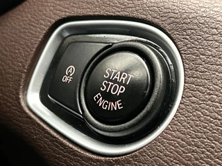 BMW X1 SDrive18i Centennial High Executive | Trekhaak | Leder | Navigatie | Stoelverwarming | Cruise/Control | Climate Control | / 15