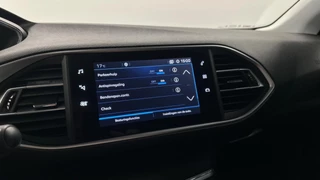 Peugeot 308 SW 1.2 PureTech Active Pack TREKHAAK NACI LM CARPLAY. / 44