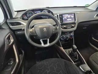 Peugeot 2008 1.2 Blue Lion 110PK / 10