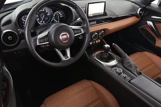 Fiat 124 Spider 1.4 MultiAir Turbo Lusso BOSE Keyless Stoelverwarming Achteruitrijcamera / 6