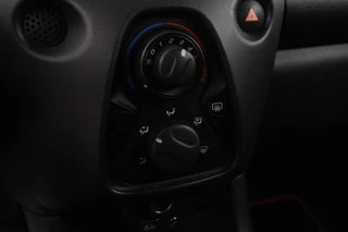 Peugeot 108 1.0 e-VTi Access / 18