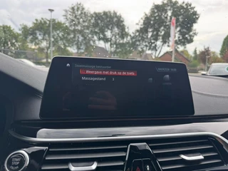 BMW 5 Serie 540I XD Massage Memory Stoelkoeling Parfum Panoramadak Stoelverwarming voor en achter Ramvol! / 37