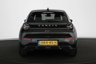 Lancia Ypsilon 1.2 Turbo Hybrid LX / 15