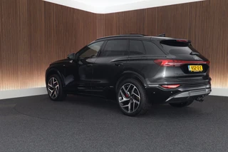 Audi Q6 306pk S edition performance 100 kWh Trekhaak Panoramadak B&O 360Camera Matrix HUD Keyless S-Line / 12