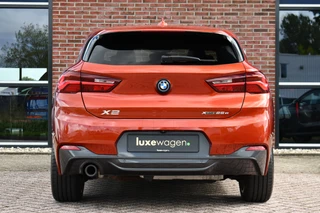 BMW X2 xDrive25e M-Sport  | Pano | HUD | Sunset orange | 19 inch | Camera / 9