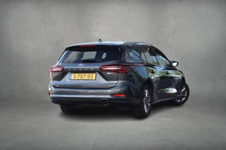Ford Focus Wagon 1.0 EcoBoost Hybrid Titanium | Apple CarPlay | LED | Cruise | Climate / 4