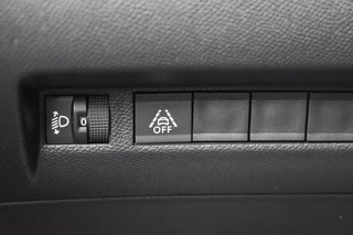 Peugeot 208 1.2 PURETECH ALLURE NAVI + APP CONNECT / ECC / PDC / LED PAKKET / 18