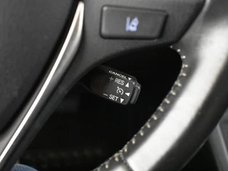 Toyota Auris Touring Sports 1.8 Hybrid Active Bluetooth | Camera | Cruise | / 21