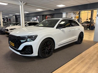 Audi Q8 60 TFSI e quattro Pro Line S Competition 489pk | Panoramadak | luchtvering | head-up | 360 camera | 22 inch / 5