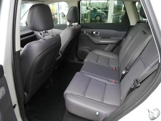 Leapmotor C10 Design 69.9 kWh | Demo | Diverse kleuren leverbaar | 1500 kg trekgewicht | Wltp 420 km | Stuurverwarming | Stoelverwarming en koeling | Elektrisch verstelbare voorstoelen | Navigatie | Keyless entry & start | 20 inch lichtmetalen velgen | Led verlichting / 12