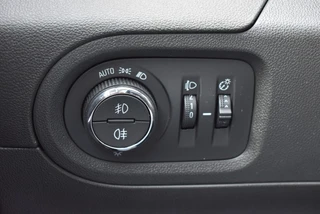 Opel Grandland X 1.2 TURBO ONLINE EDITION 1e EIGENAAR / P.DAK / NAVI + APPLE/ANDROID AUTO / 18