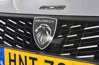 Peugeot 208 1.2 Hybrid 110 e-DCS6 Allure Achteruitrijcamera Apple CarPlay Navigatie / 31
