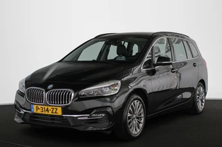 BMW 2-serie Gran Tourer 216i Business Edition Plus Trekhaak Stoelverwarming Head-Up Harman Kardon