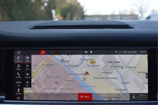Porsche Panamera 4 Sport Turismo 3.0 Turbo Open dak | Keyless | Luchtvering | Carplay | Mem.stoelen | Softclose | 4x stoelverwarming | Bose | Full LED | 21" / 61