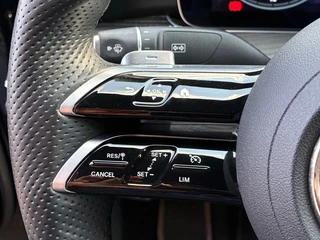 Mercedes-Benz E-Klasse 300 E AMG LINE / 22