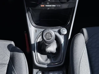 Ford Puma 1.0 EcoBoost Hybrid Titanium | Carplay | Camera | 125PK | 1ste Eigenaar | / 24