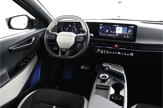 Kia EV6 GT-Line Business Edition 84 kWh  LED Matrix - Stoel-/Stuurverwarming - Elektr.bedienbare achterklep - Achteruitrijcamera - Fabrieksgarantie t/m 2033 / 34