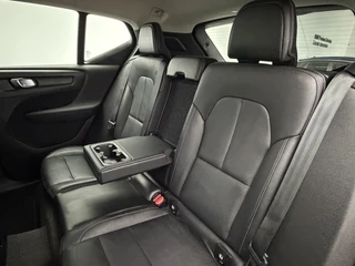 Volvo XC40 1.5 T4 Recharge R-Design Expression | Trekhaak | Leer | Stoel/Stuurverwarming | Camera / 26