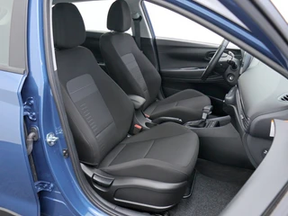 Hyundai Bayon 1.0 T-GDI Comfort Automaat | Twotone | LED | Navigatie / 18