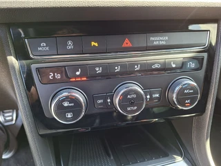 SEAT Leon ST 1.5 TSI FR 150pk Carplay Camera Stoelverw. Business Intense / 9