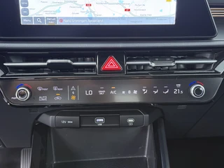 Kia Niro 1.6 GDi PHEV DynamicLine  - Camera - Navigatie - AppleCarplay - Android Auto - Fabrieksgarantie tot 12-2032 of 150.000km / 31