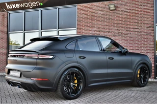 Porsche Cayenne Coupé 4.0 Turbo E-Hybrid GT  Burmester PDCC Carbon HUD ACC 360 / 33