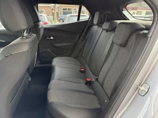 Peugeot 2008 1.2 Turbo 100 Allure | Draadloos Apple Carplay/Android Auto | Parkeersensoren | Privacy Glass | Lichtmetalen velgen / 8