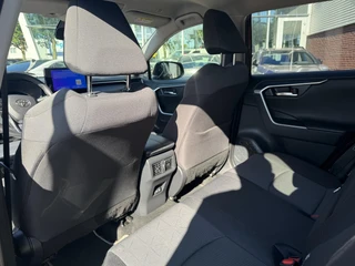 Toyota RAV4 2.5 Hybrid AWD Dynamic 4S-BANDEN EL-SPIEGELS CAMERA PARK-SENSOREN APPLE/ANDOID STOELVERW CLIMA / 11