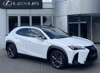 Lexus UX 300h Ultimate Edition DIRECT LEVERBAAR EL-ACHTERKLEP STUURVERW STOELVERW GROOT-SCHERM BLIND-SPOT / 2