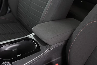Lancia Ypsilon 1.2 Turbo Hybrid HF Line / 37