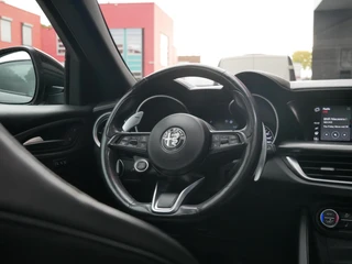Alfa Romeo Stelvio 2.0 T AWD Veloce Leder| Pano| Sport uitlaat| FULL OPTION / 5