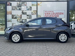 Toyota Yaris 1.5 Hybrid 115 Comfort NIEUW DIRECT UIT VOORRAAD LEVERBAAR / 2